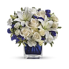 Sapphire Skies Bouquet (Standard)
