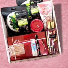 Coffret cadeau Victoria'S Secret® et Pupa Milano®
