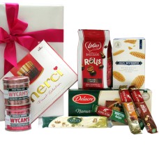 Paquet de bonbons Merci avec biscuits, boules de chocolat et nougat