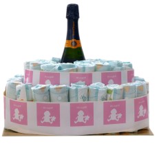 Pamper Cake C'est une fille avec Veuve Clicquot