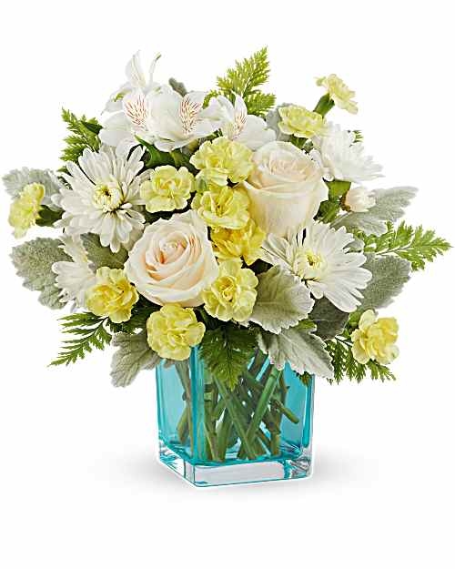 Evergreen Meadows Bouquet (Standard)