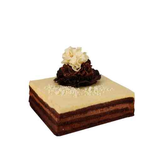 Gâteau en brique à la mousse triple chocolat