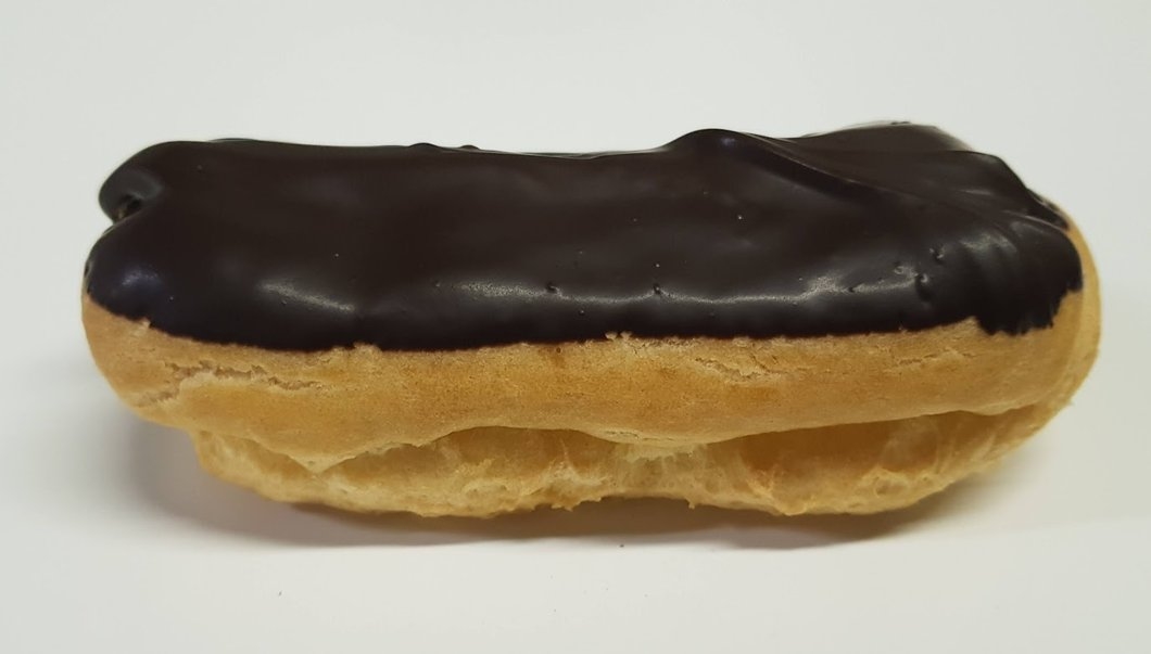 Éclair au chocolat