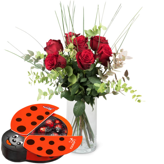 7 Roses Rouges Avec Verdure Et Coccinelle En Chocolat